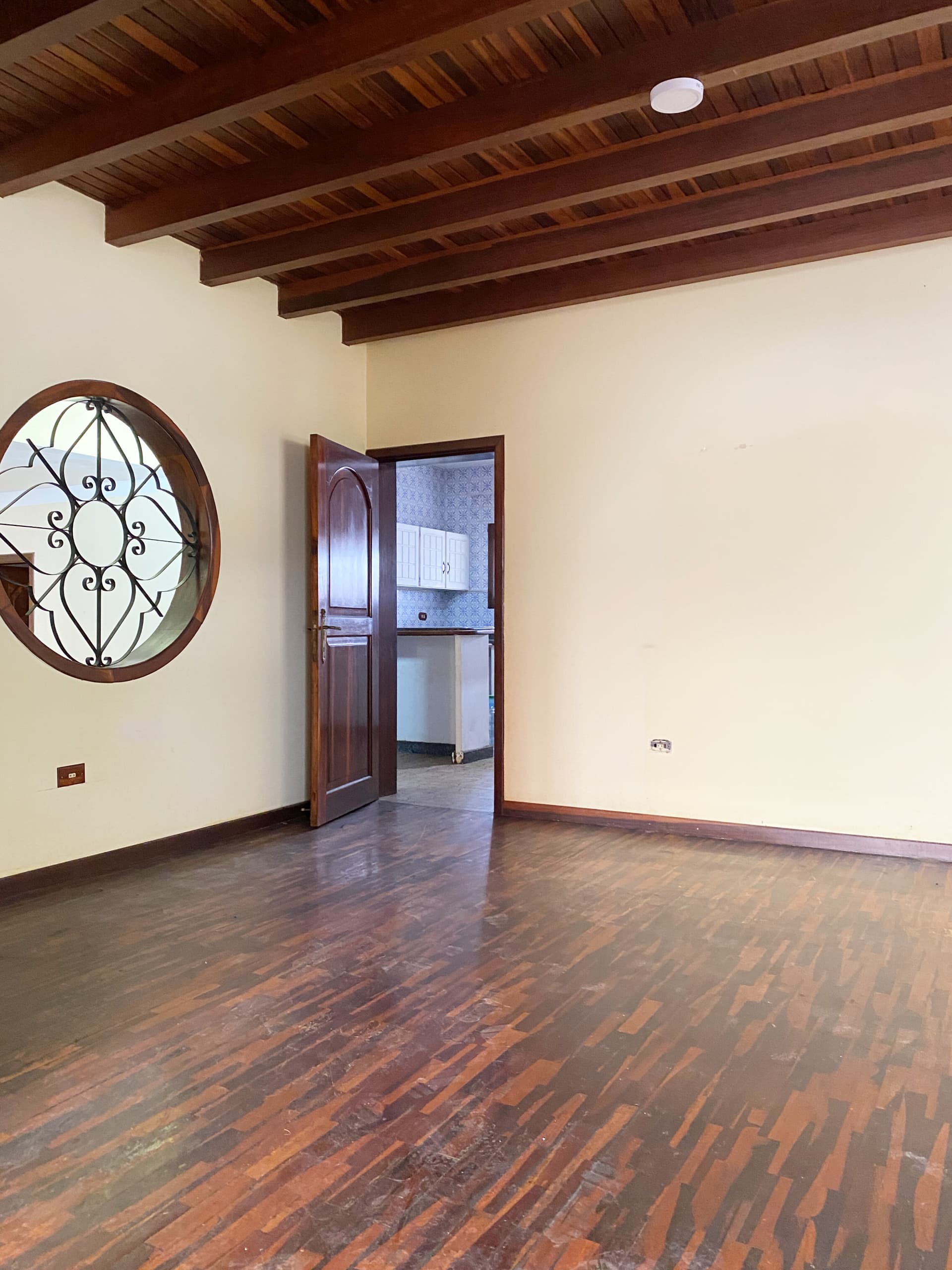 House In Guaparo - Casa en Urb Guaparo